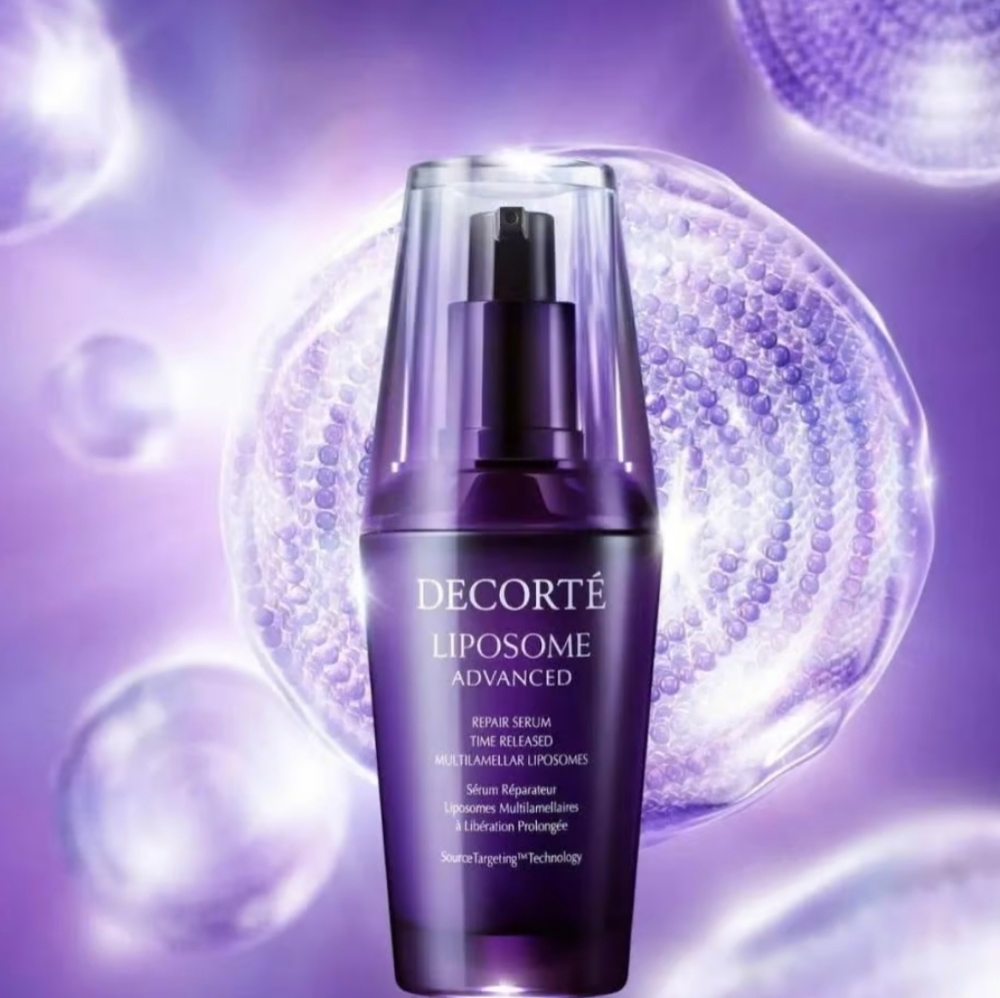 Decorte Liposome Advanced Repair Serum! Brand New in box!
